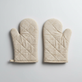 Bamboo Oven Mitt Set – Kitchen & Dining product photo